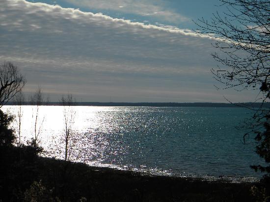 Bayview Lakefront Inn Saint Ignace Dış mekan fotoğraf